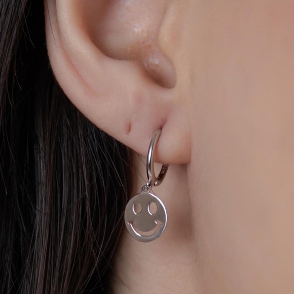 925 Sterling Silver Smiley Face Hoop Earrings - Picture 2 of 5